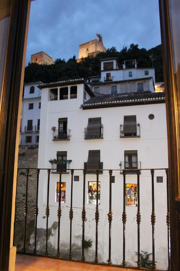 Hotel Rosa De Oro Гранада Екстериор снимка
